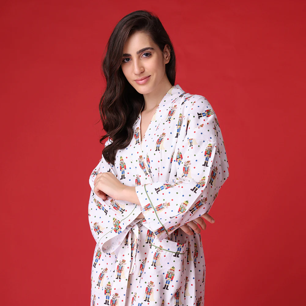 The Nutcracker Robe - Image 3